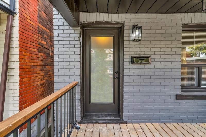 10 Gordon St, Hamilton, L8L 3H2 | Image 3