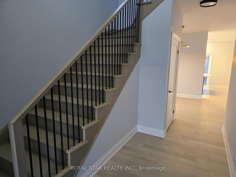 Upper - 6505 Alexa Common, Niagara Falls, L2G 0E4 | Image 2