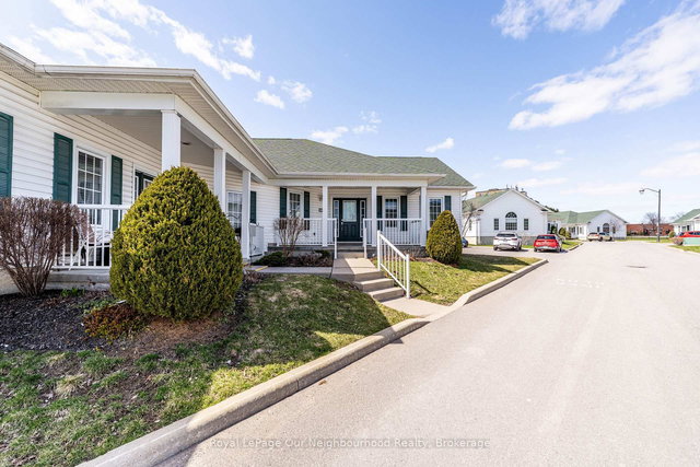 3201 - 300 Croft Street