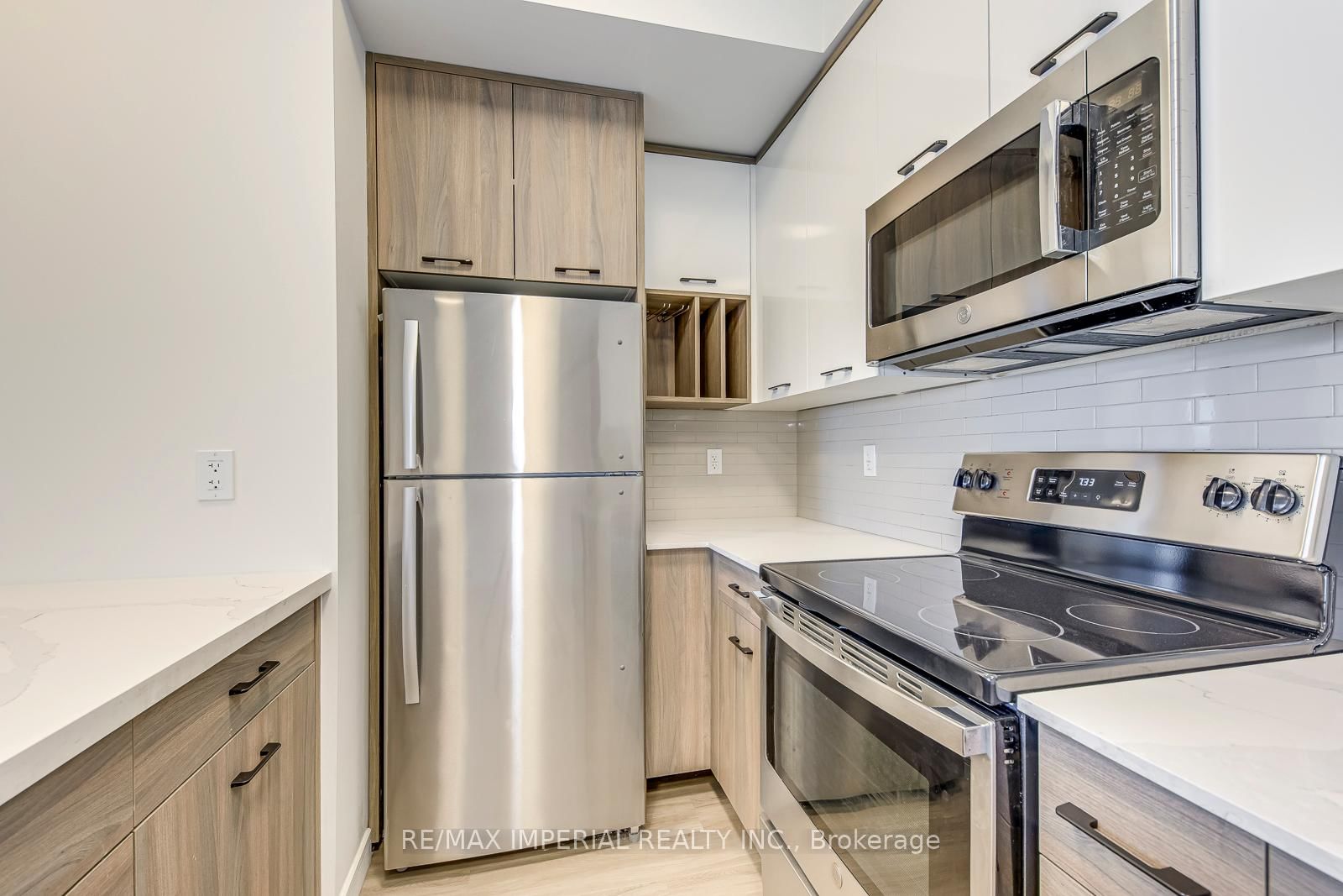 49 Walnut Street S, Unit 1308 - Photo 13
