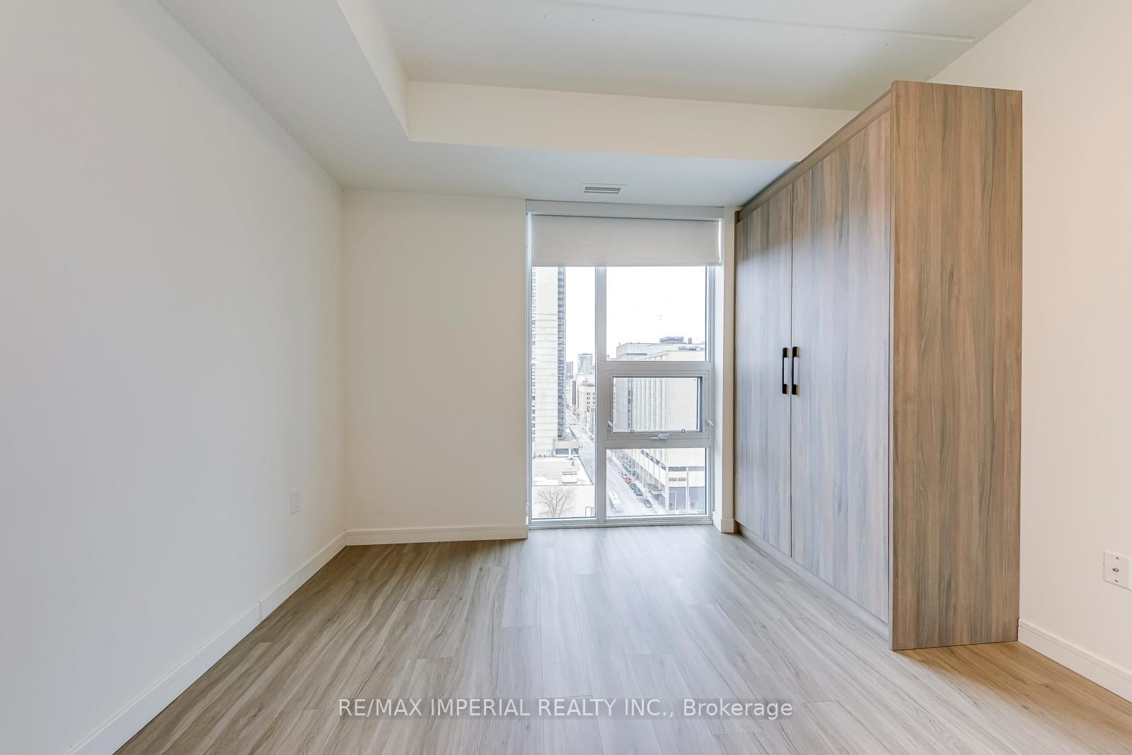 49 Walnut Street S, Unit 1308 - Photo 24