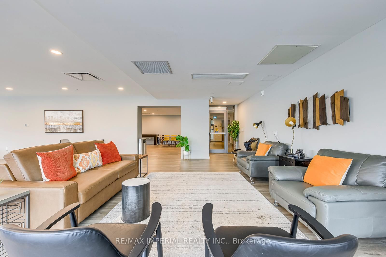 49 Walnut Street S, Unit 1308 - Photo 41