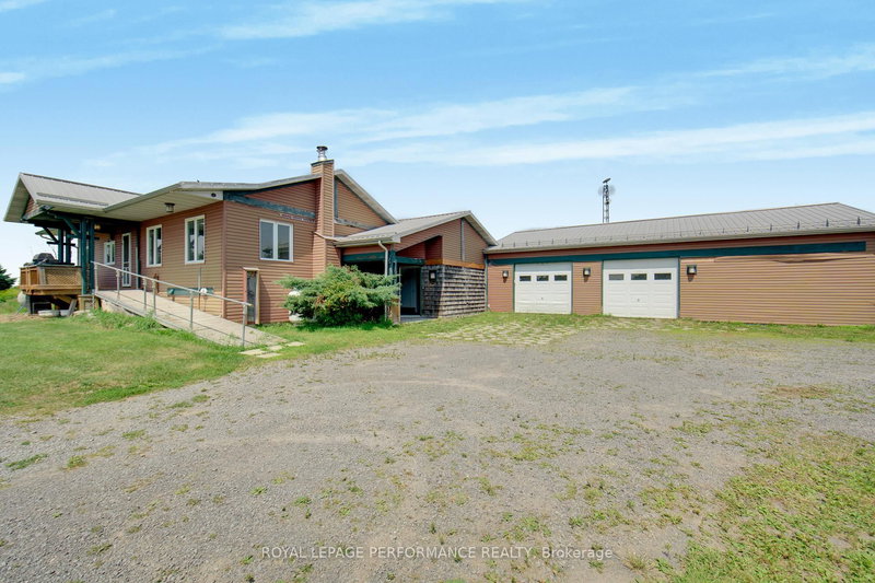 2575 concession 2 Rd, Alfred and Plantagenet, K0B 1J0 | Image 2