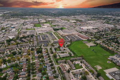 70-65 Dorchester Boulevard, St. Catharines, Ontario image-0-4