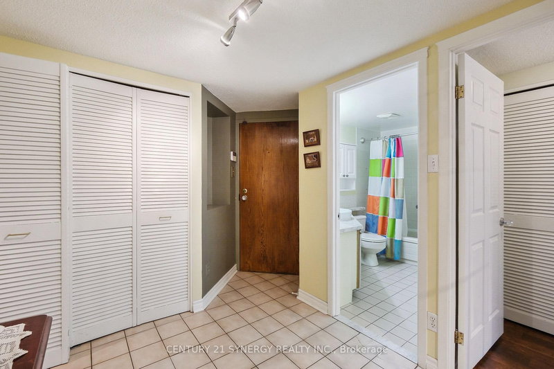 104 - 295 Gilmour St, Ottawa, K2P 0P7 | Image 2