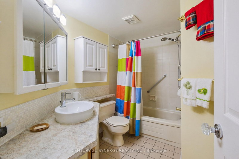 104 - 295 Gilmour St, Ottawa, K2P 0P7 | Image 3