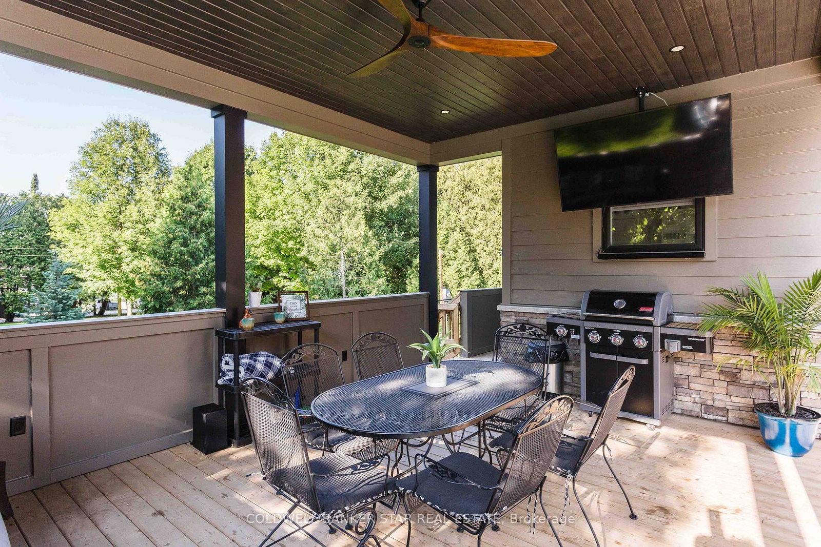 Detached House for sale at 8037 Springwater Road, Central Elgin, Ontario, N5H 2R4 - Rural Central Elgin - MLS: X12633086