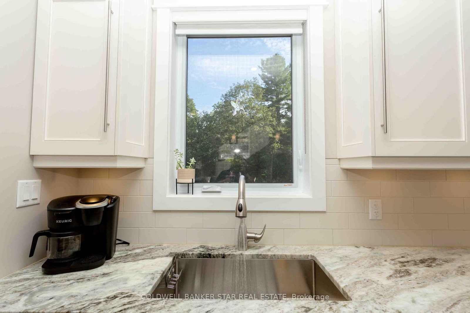 Detached House for sale at 8037 Springwater Road, Central Elgin, Ontario, N5H 2R4 - Rural Central Elgin - MLS: X12633086