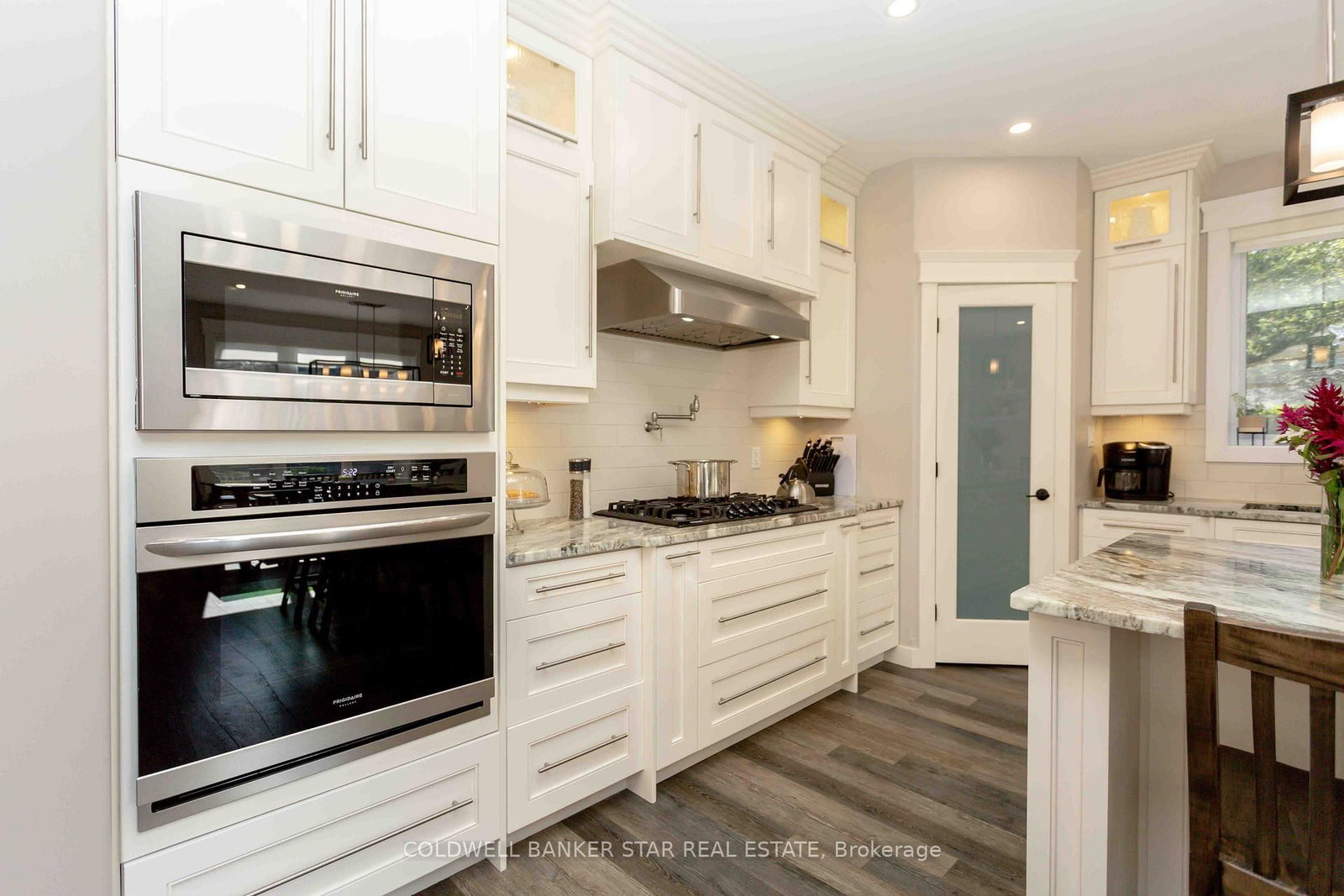 Detached House for sale at 8037 Springwater Road, Central Elgin, Ontario, N5H 2R4 - Rural Central Elgin - MLS: X12633086