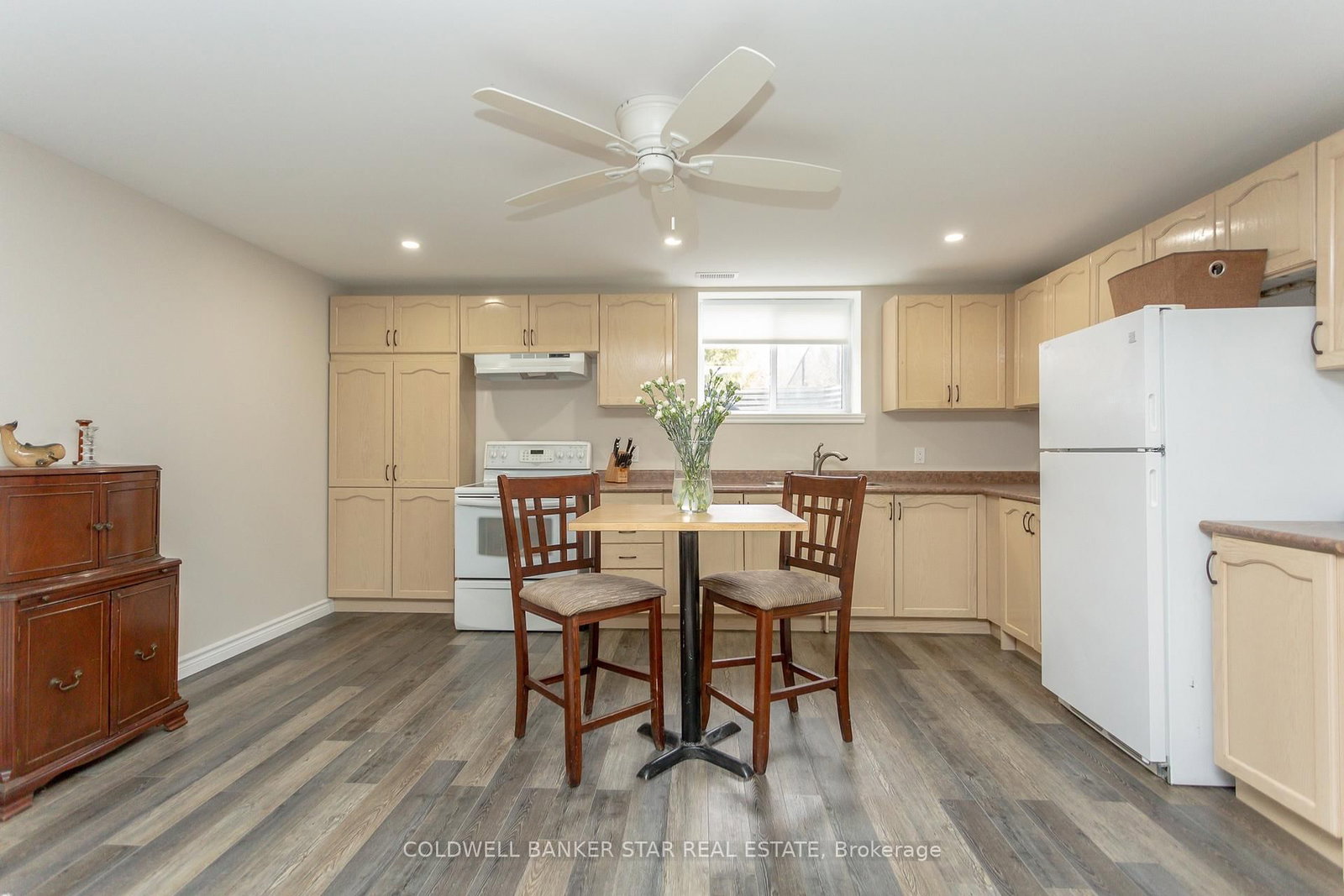 Detached House for sale at 8037 Springwater Road, Central Elgin, Ontario, N5H 2R4 - Rural Central Elgin - MLS: X12633086