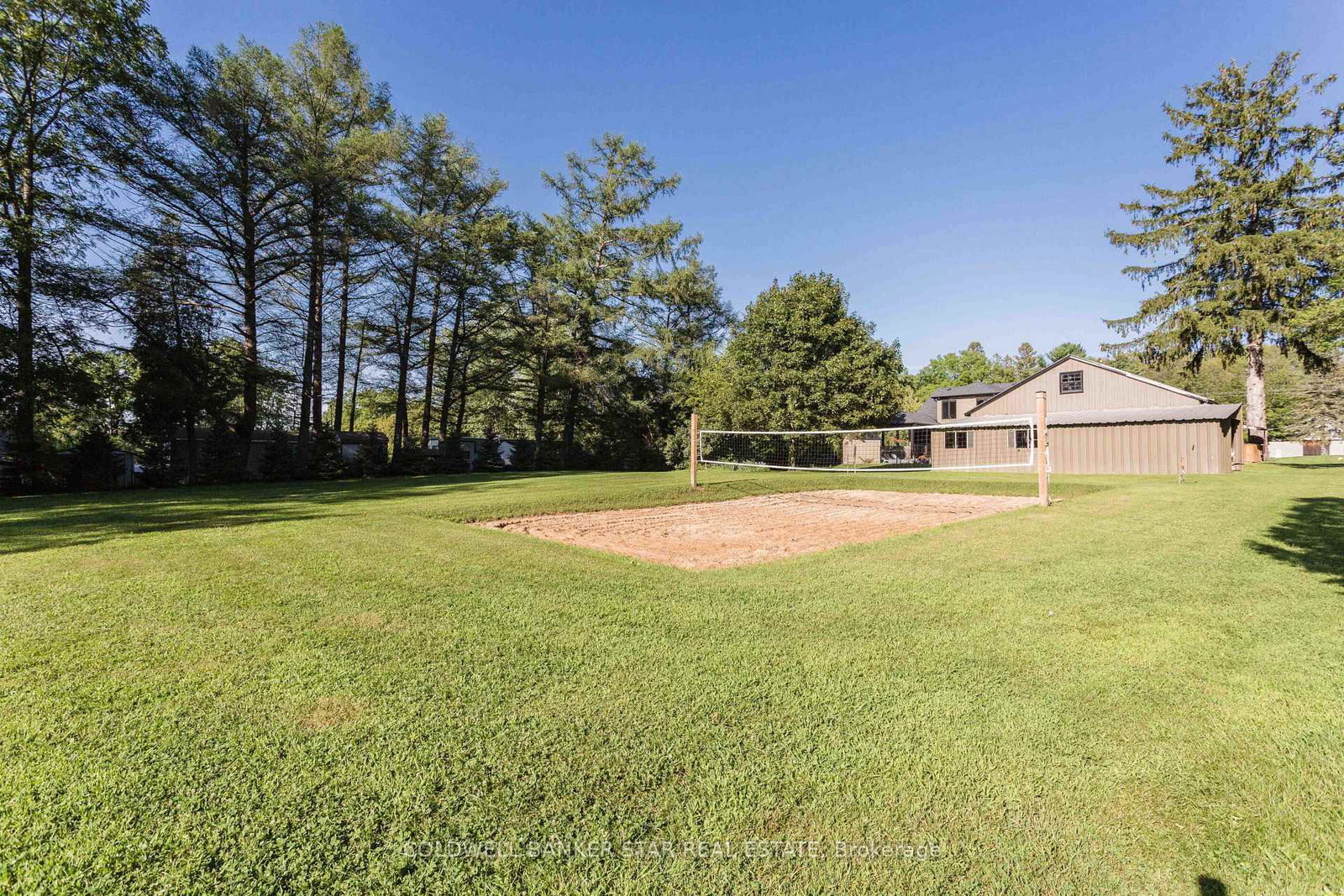 Detached House for sale at 8037 Springwater Road, Central Elgin, Ontario, N5H 2R4 - Rural Central Elgin - MLS: X12633086