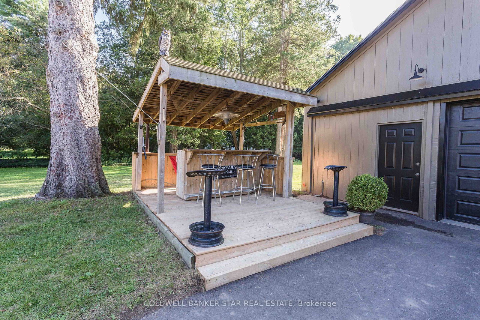 Detached House for sale at 8037 Springwater Road, Central Elgin, Ontario, N5H 2R4 - Rural Central Elgin - MLS: X12633086