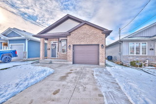 91 Scholfield Avenue S