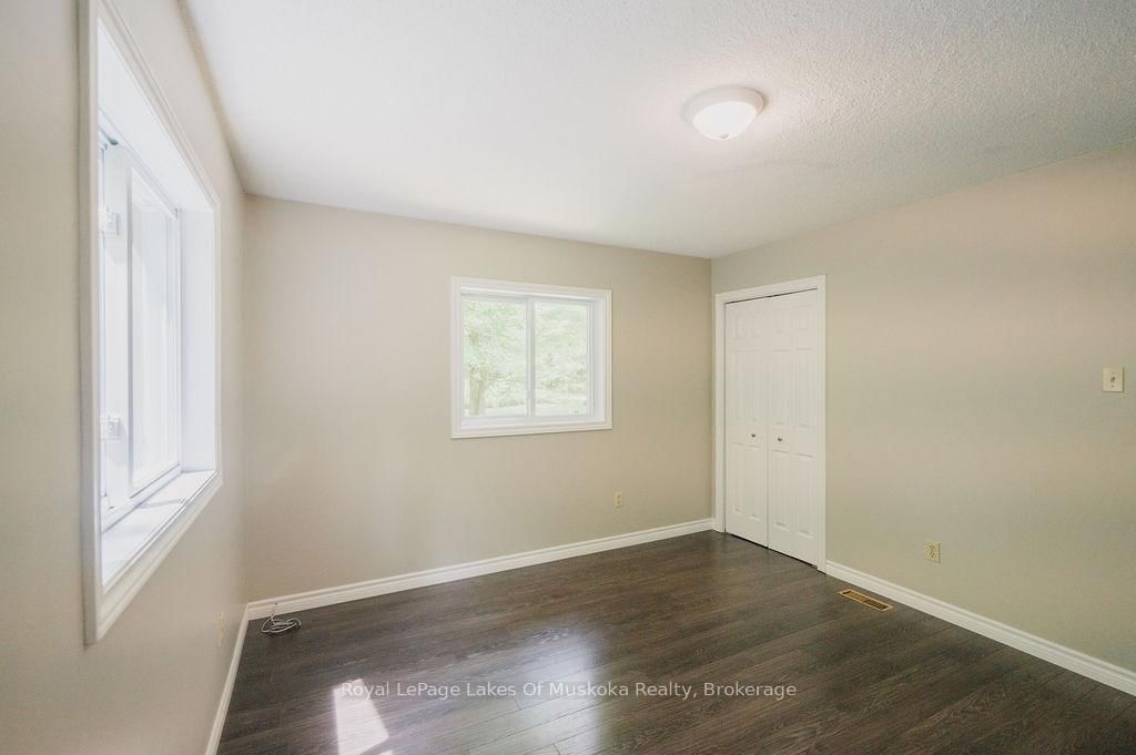 Detached House for sale at 12 Murray Street, Sundridge, Ontario, P0A 1Z0 - Sundridge - MLS: X12633500