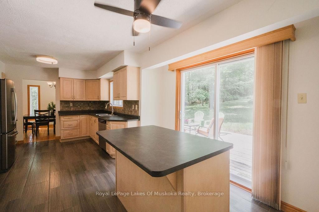 Detached House for sale at 12 Murray Street, Sundridge, Ontario, P0A 1Z0 - Sundridge - MLS: X12633500