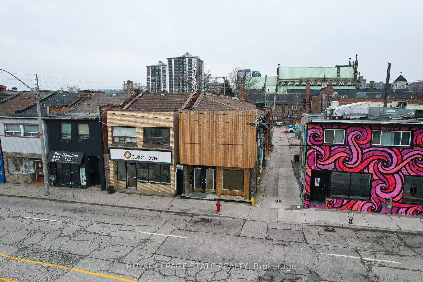 18 Barton Street E - Photo 6