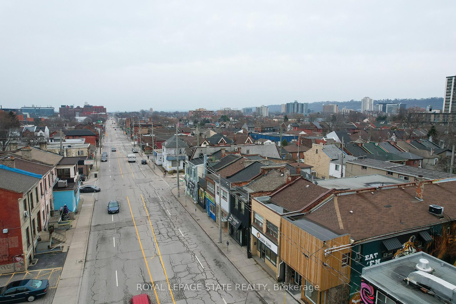 18 Barton Street E - Photo 9