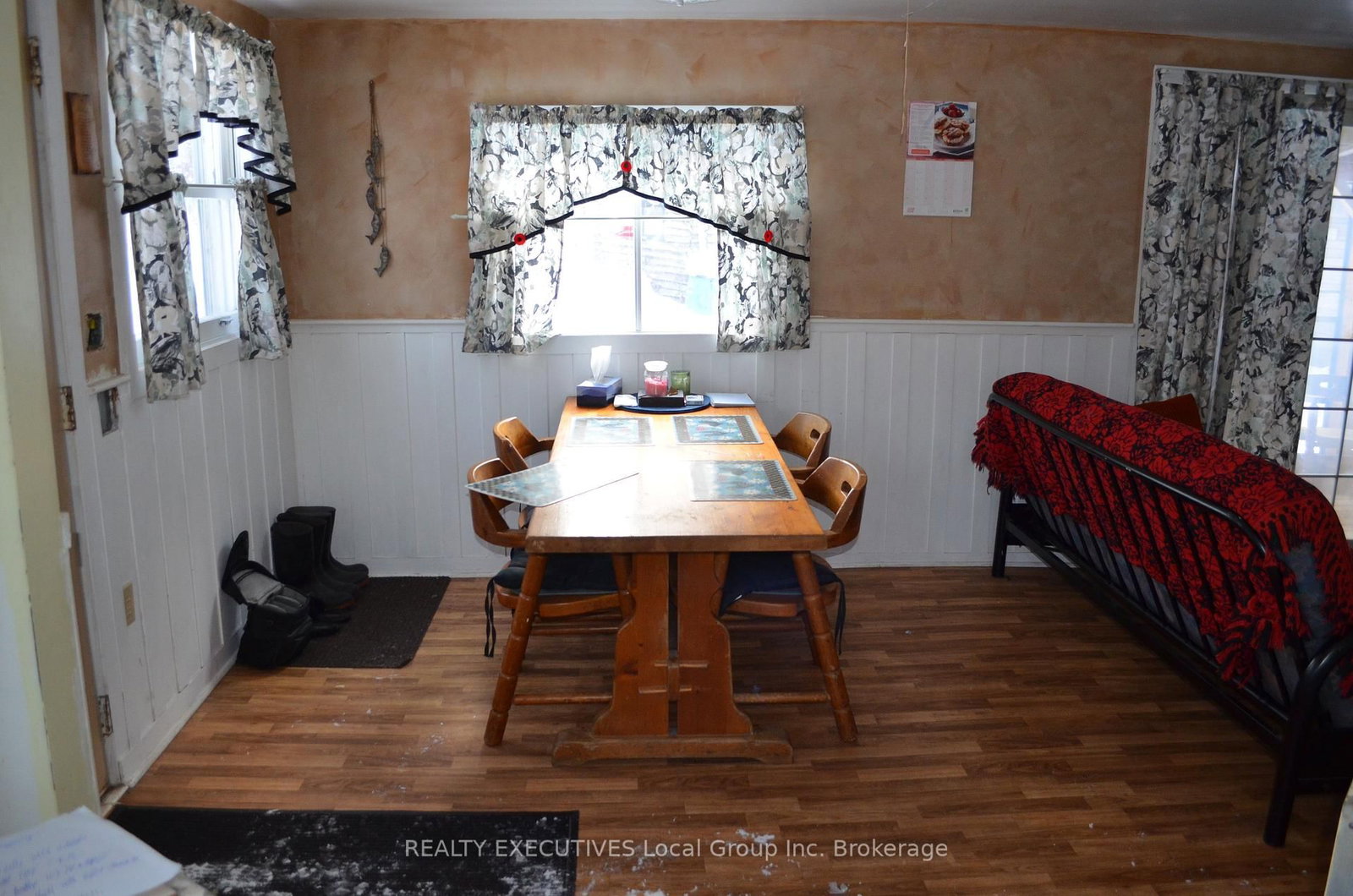 Listing Image 28