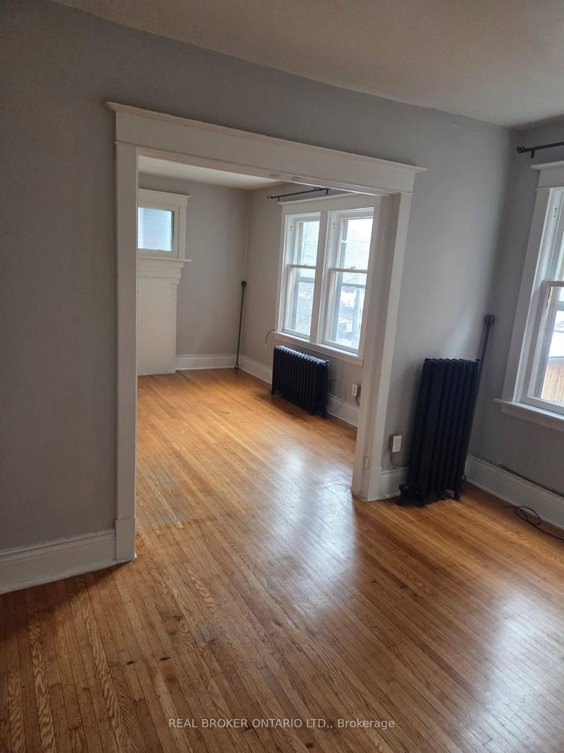 5 - 985 Main St E, Hamilton, L8M 1N3 | Image 2