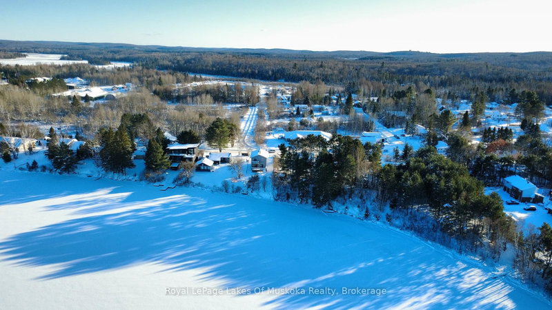 38 Ottawa Ave, South River, P0A 1X0 | Image 2