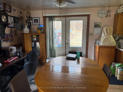 1028 Crabbe Lane • Dysart et al, ON photo 5
