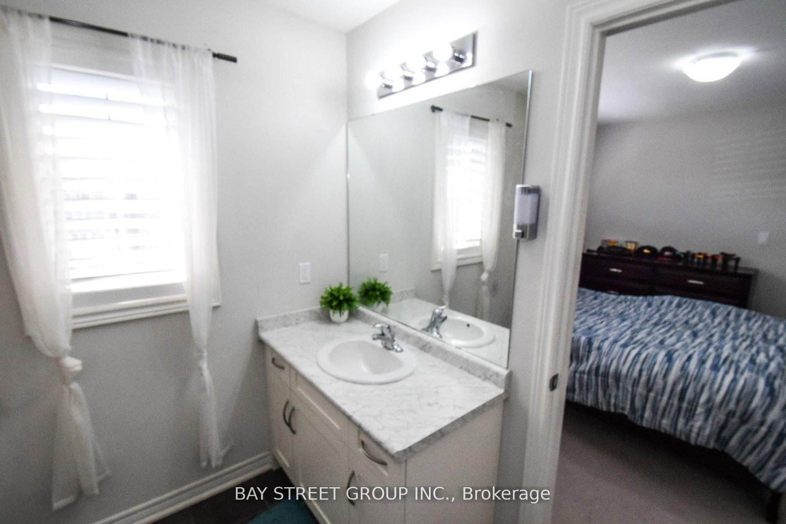 490 Silverwood Avenue • Welland, ON photo 32