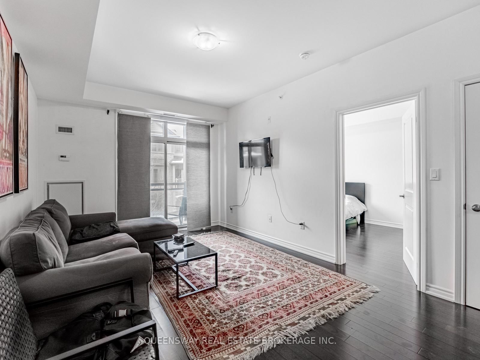 Condo for lease at 217-35 Southshore Crescent, Hamilton, Ontario, L8E 0J2 - Stoney Creek - MLS: X12636318