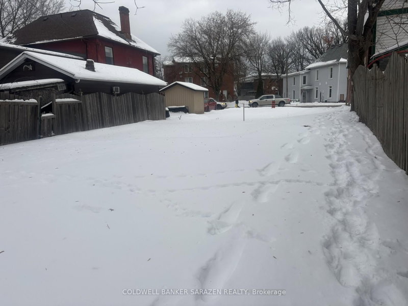 126 Elgin St W, Arnprior, K7S 1N8 | Image 2