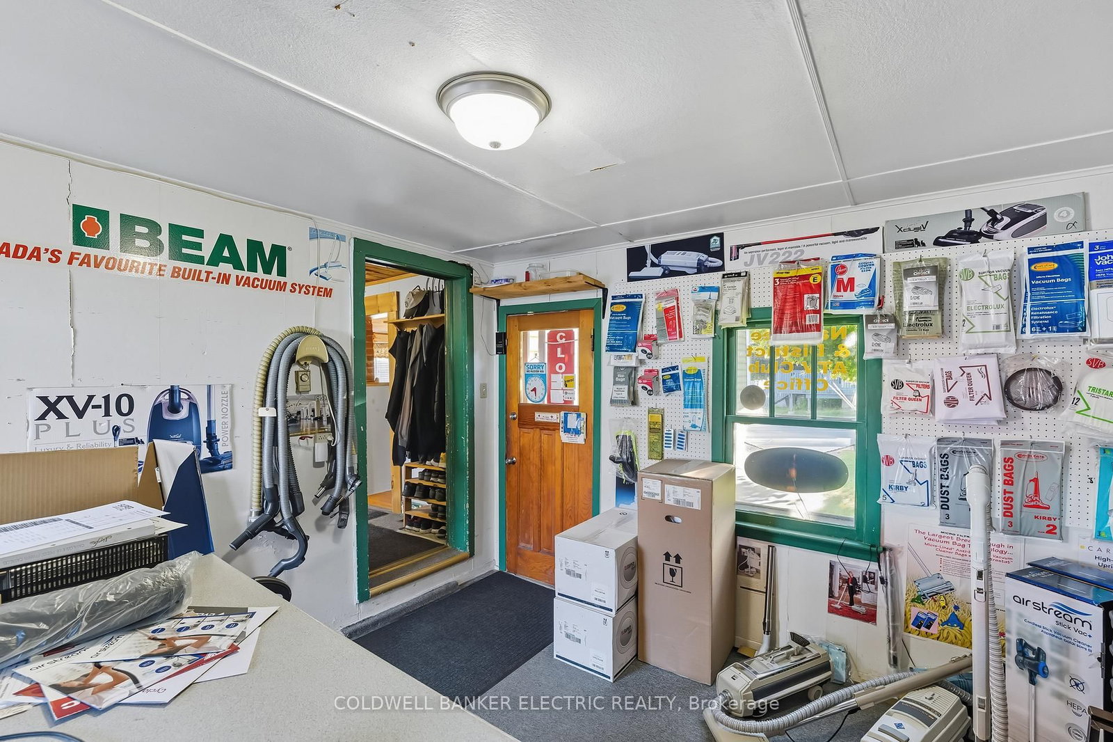 59 Centre Street N - Photo 10