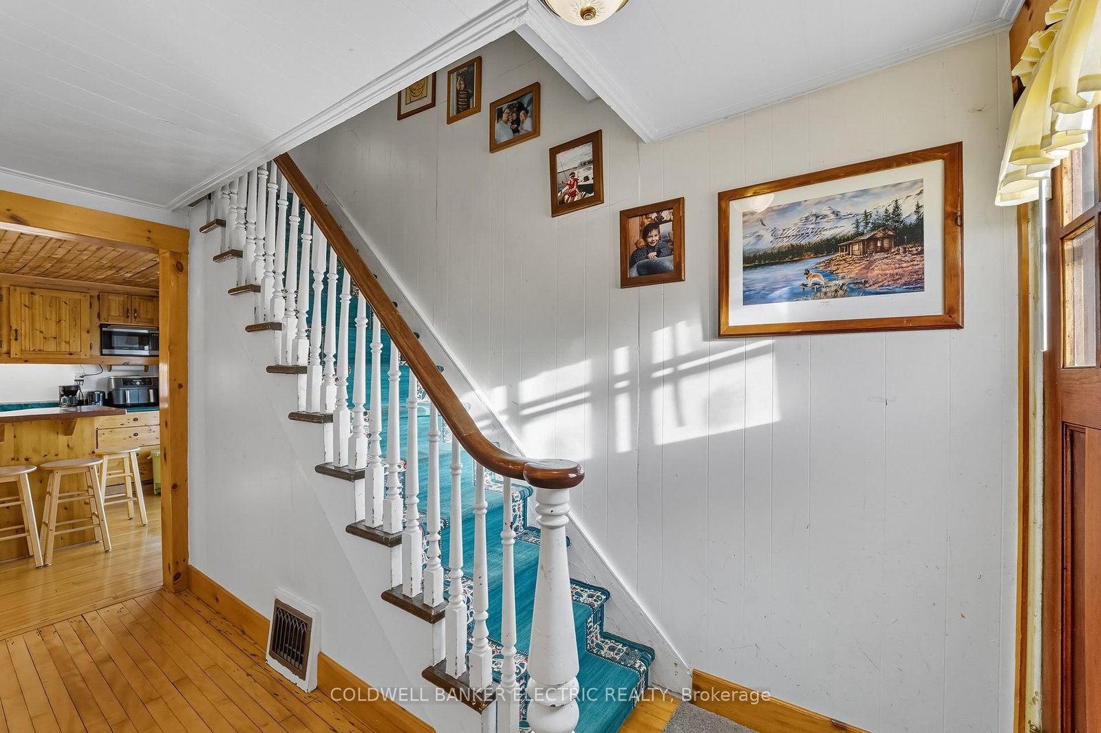 59 Centre Street N - Photo 28