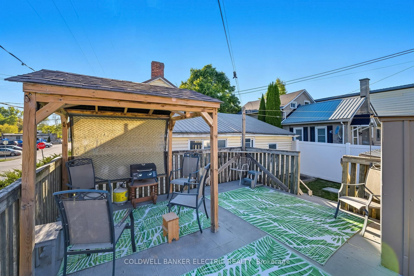 59 Centre Street N - Photo 43