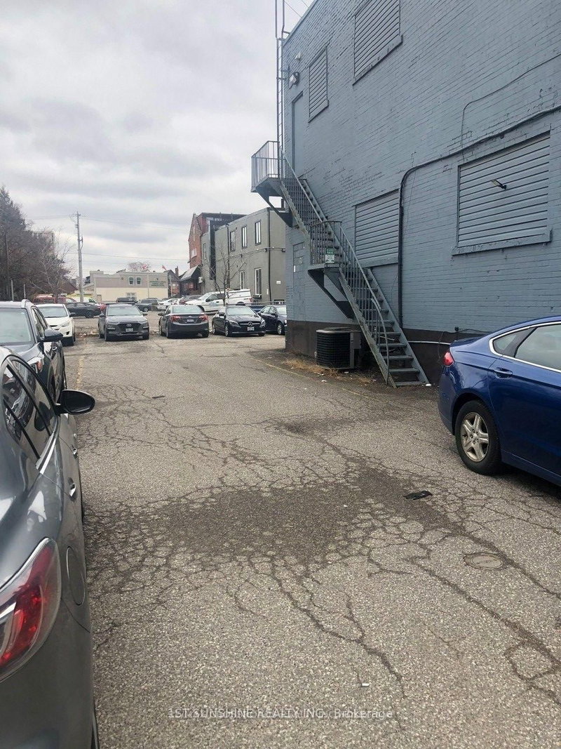 16 Jarvis St, Hamilton, L8R 1M2 | Image 2