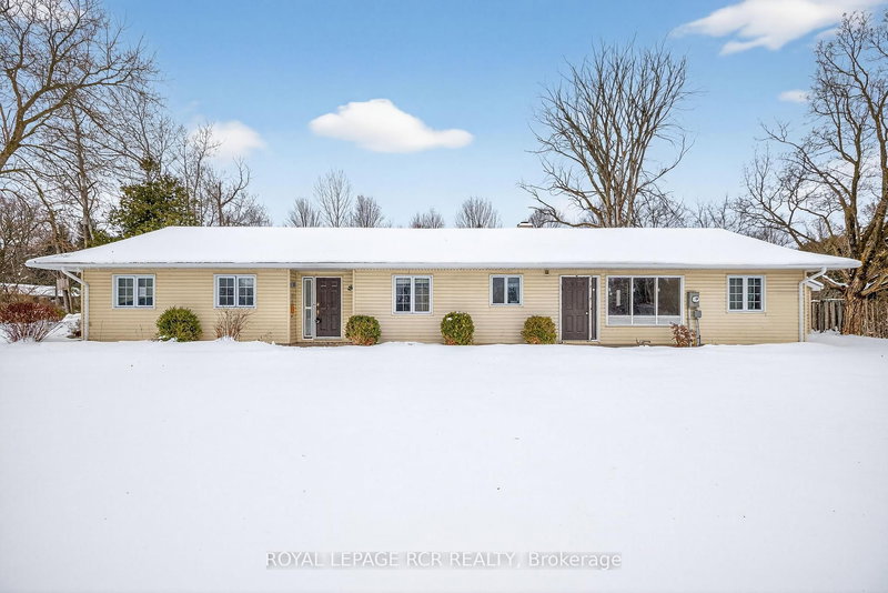 3 Starrview Cres, Mono, L9W 3A8 | Image 2