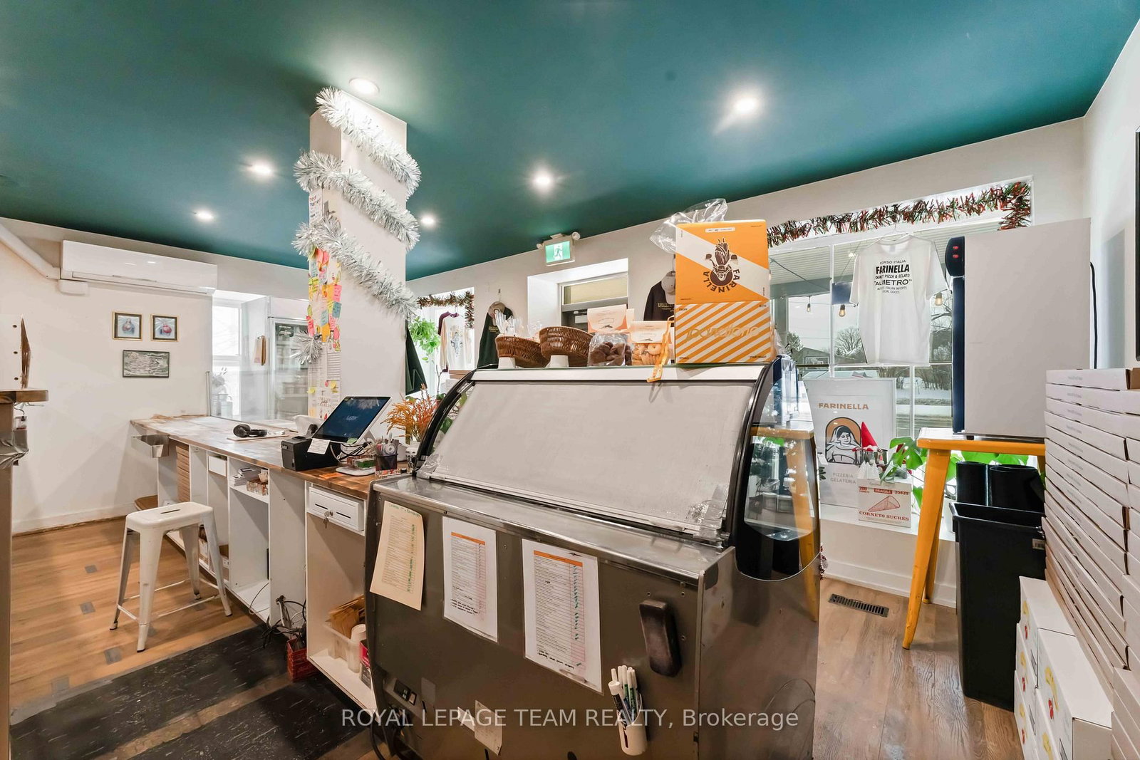 806 March Road E - Photo 13