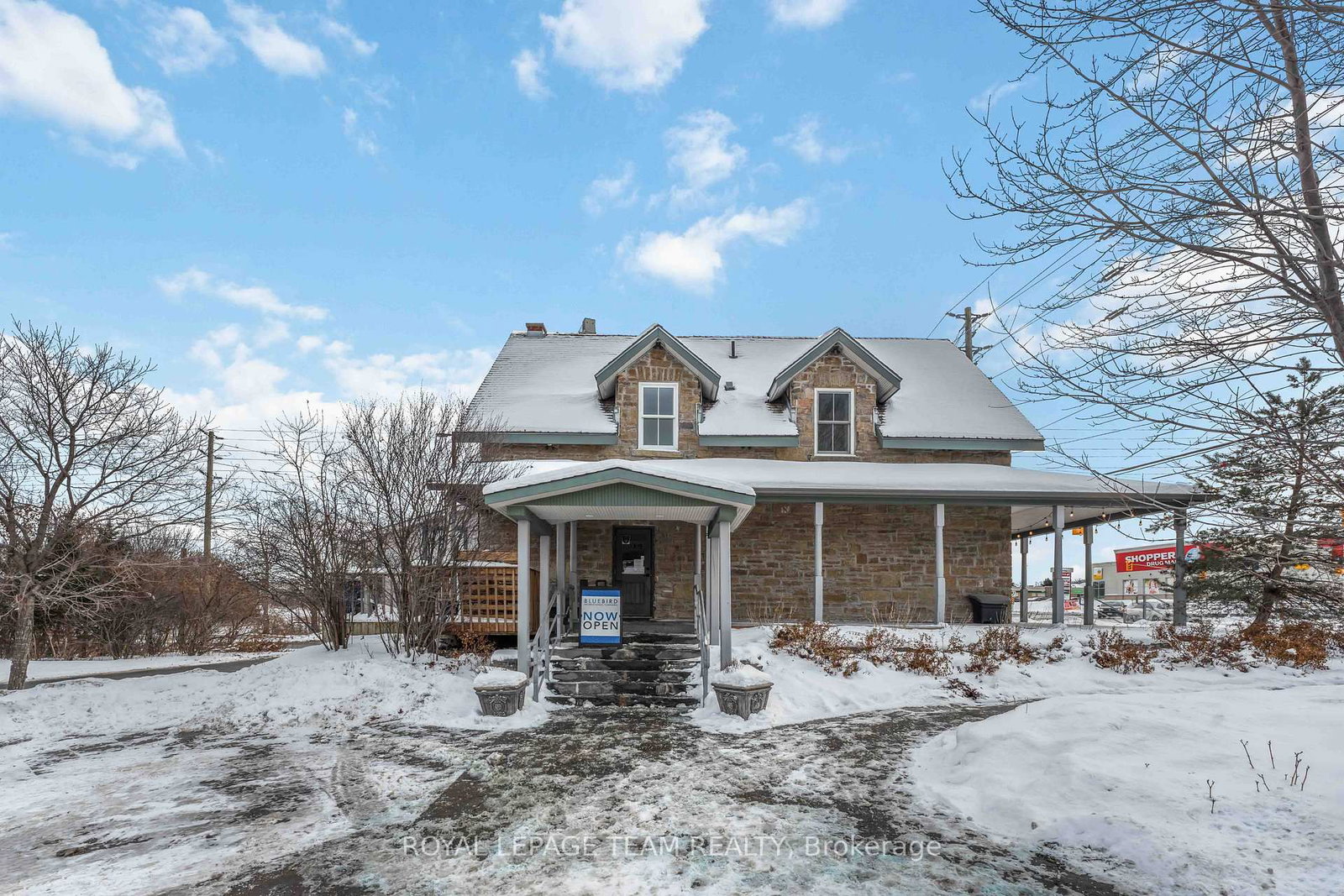 806 March Road E - Photo 29