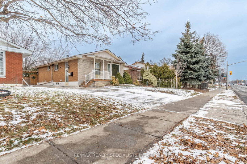 56 Nash Rd S, Hamilton, L8K 4J7 | Image 3