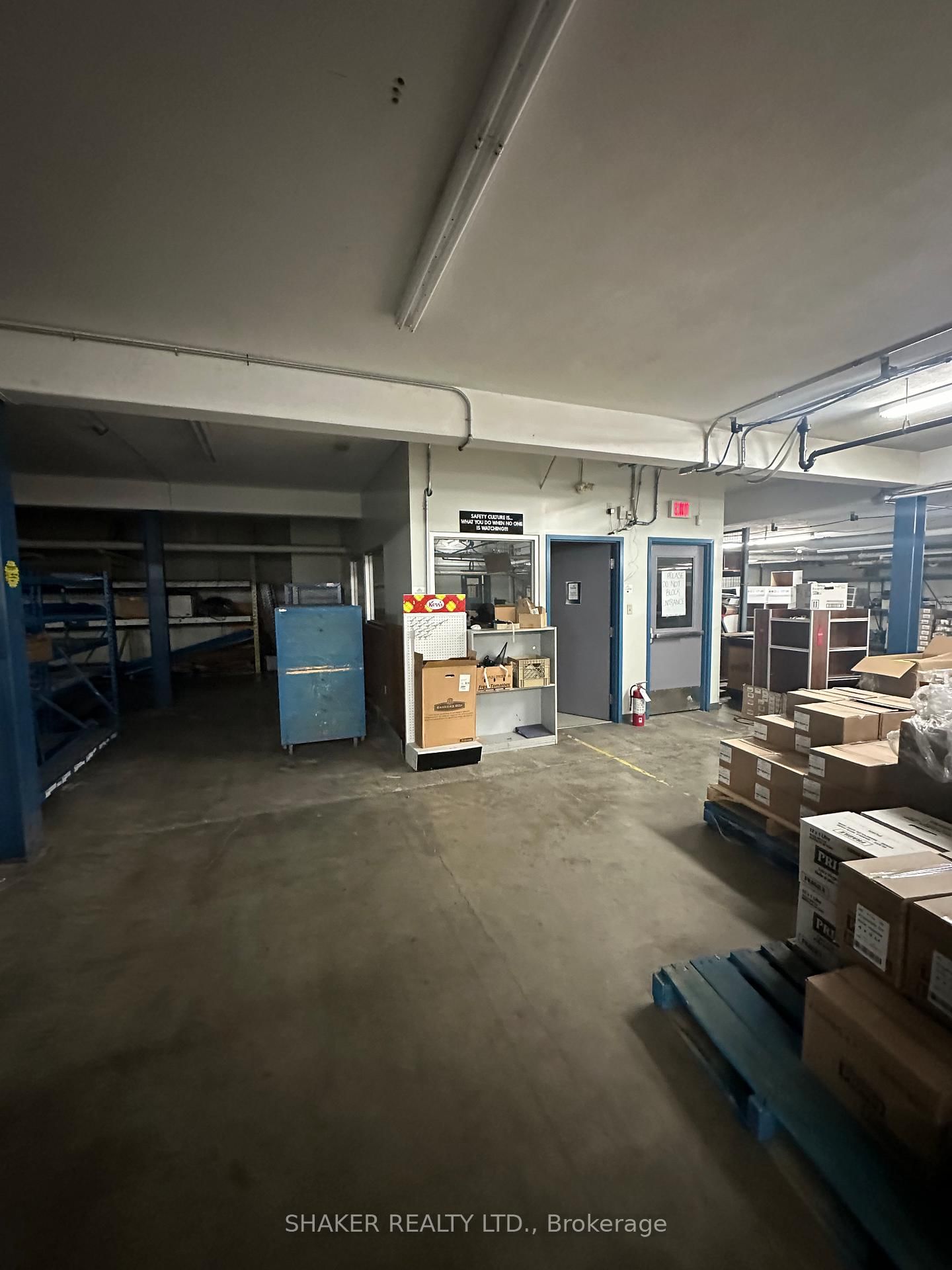 288 Catherine Street - Photo 24