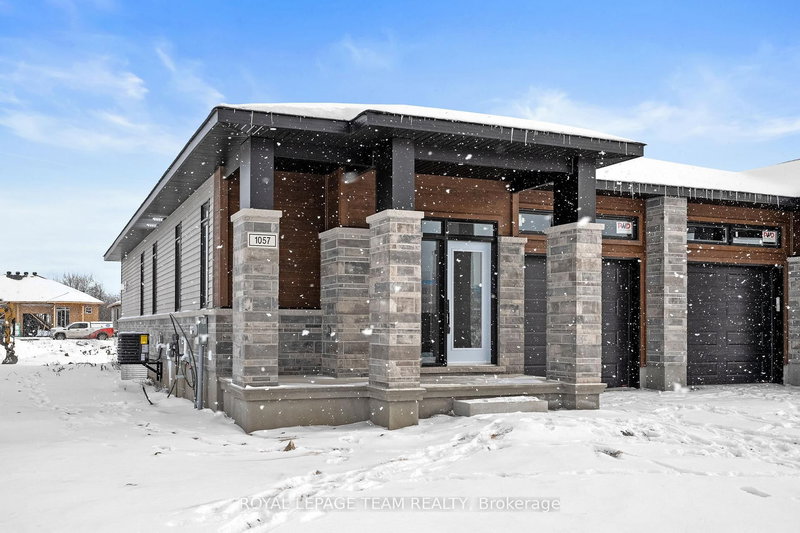 1057 Moore St, Brockville, K6V 0H1 | Image 2
