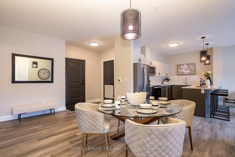 407 - 555 Teeple Terr, London South, N6K 0L6 | Image 2