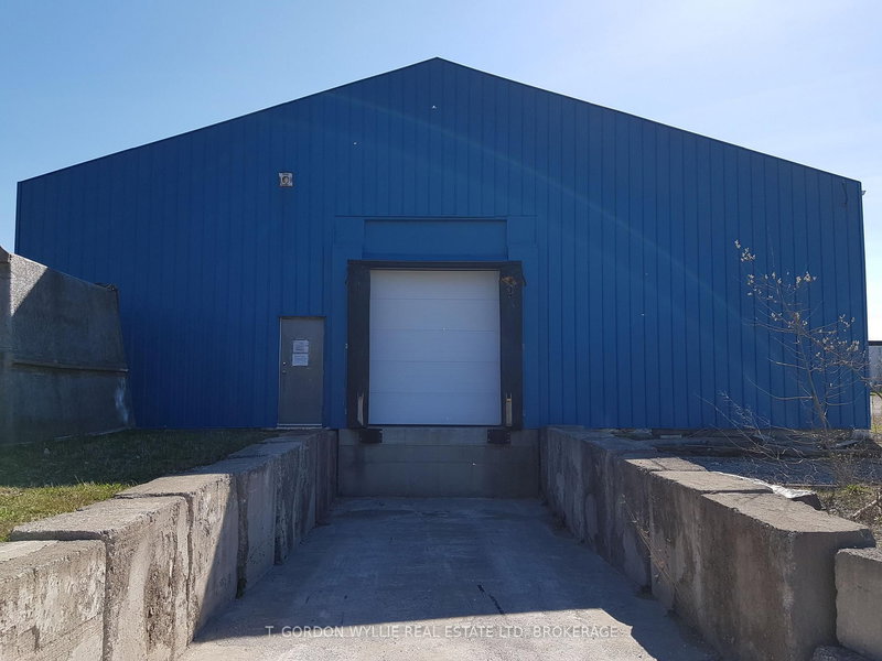 A - 967 Helena St, Fort Erie, L2A 4K2 | Image 3