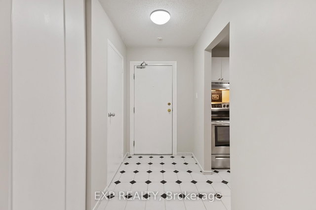 111 - 725 Deveron Crescent N