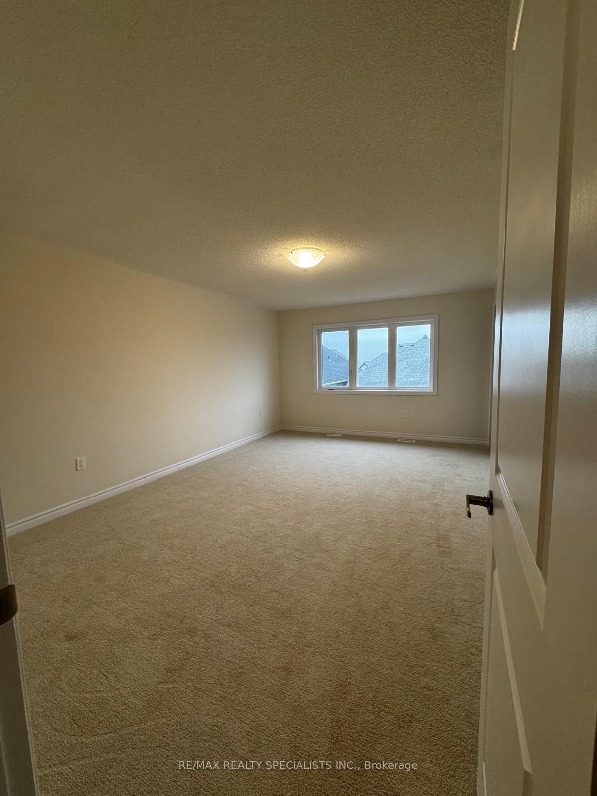 105 Gear Avenue - Photo 16