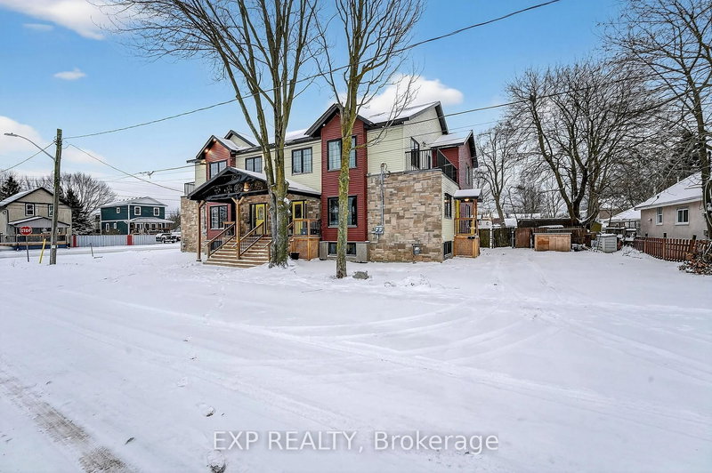 24 Charles St, Port Colborne, L3K 3R2 | Image 3