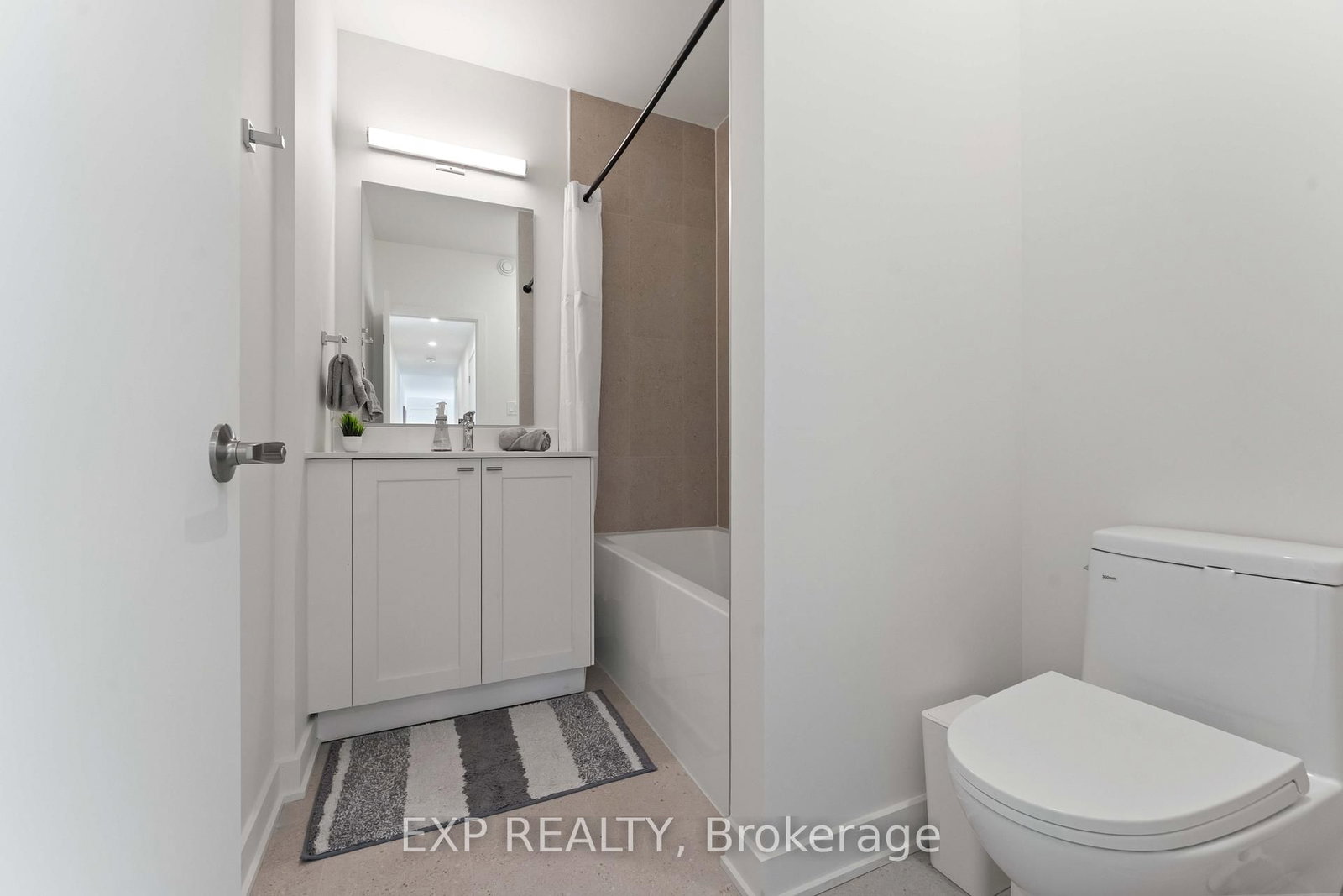 844 Connaught Avenue - Photo 16