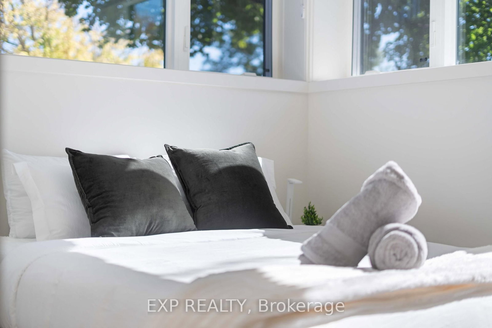 844 Connaught Avenue - Photo 26