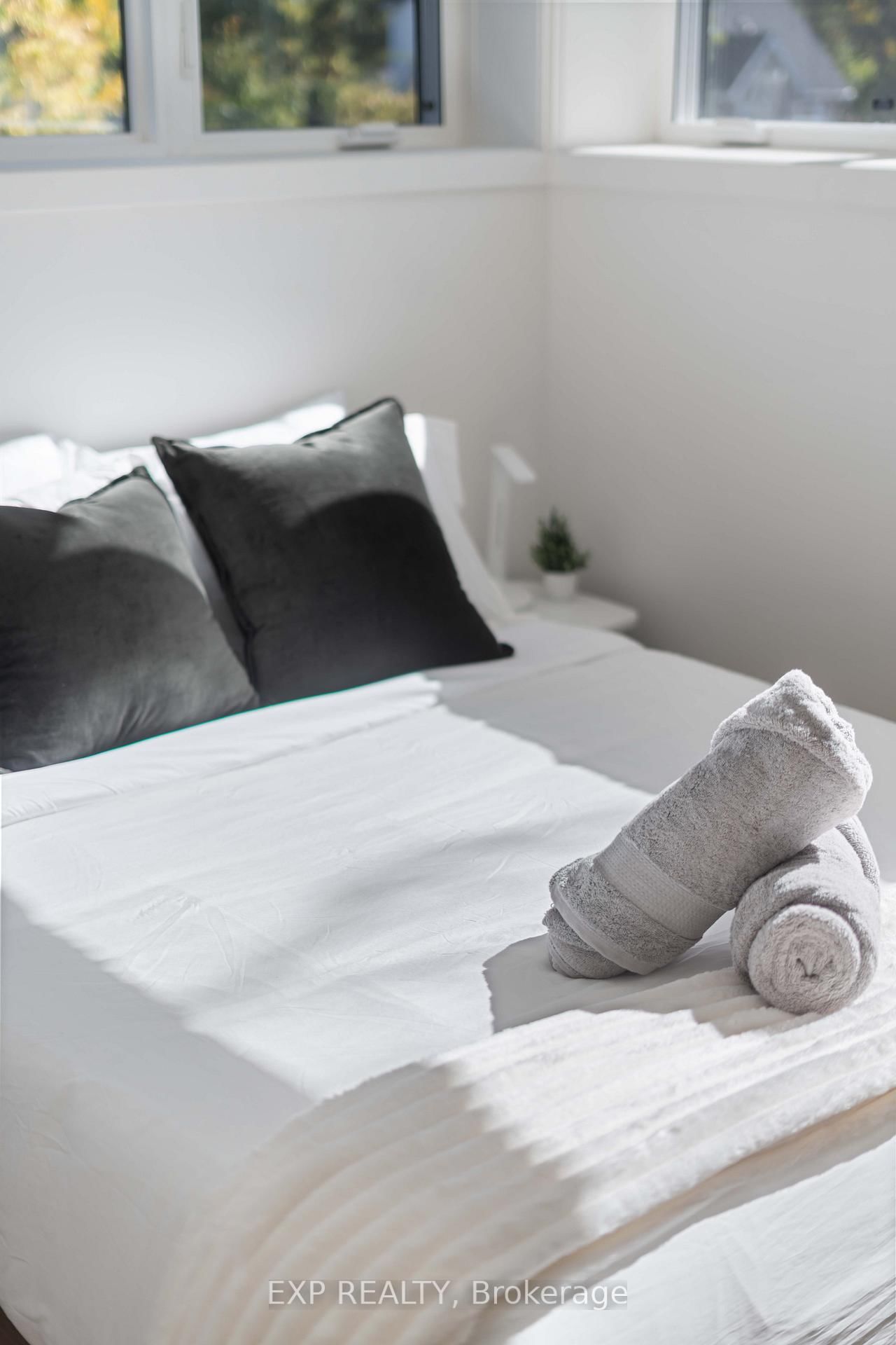 844 Connaught Avenue - Photo 27