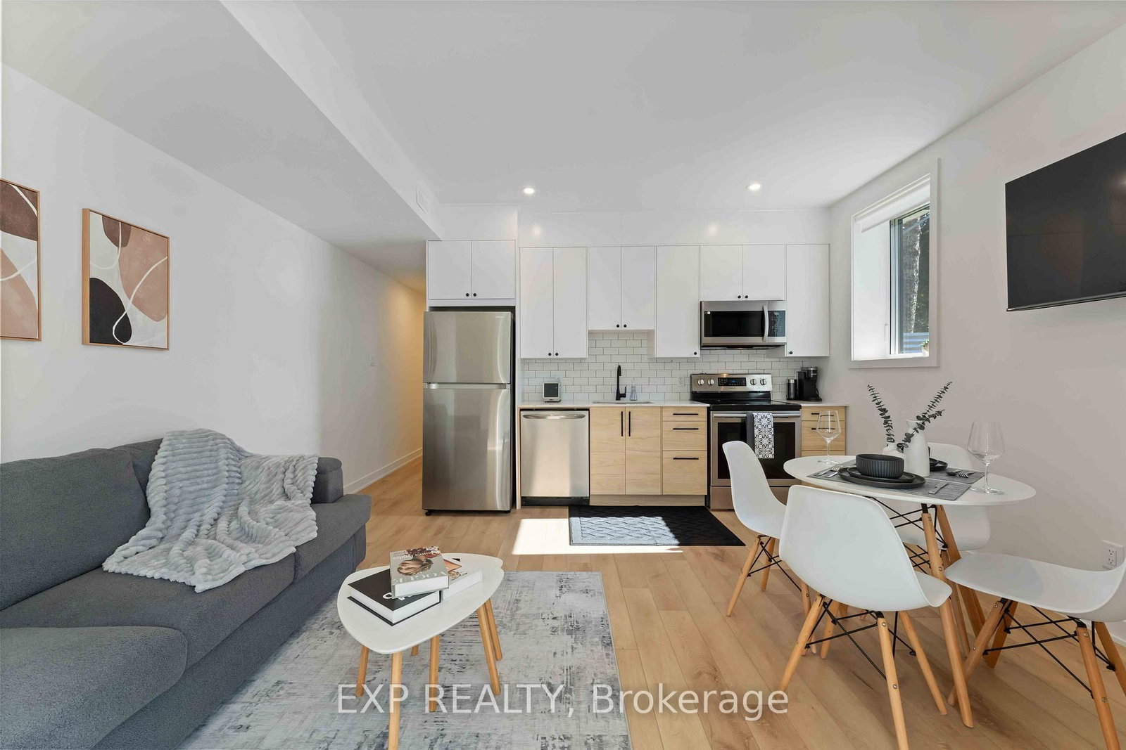 844 Connaught Avenue - Photo 6