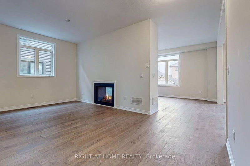 91 Starfire Cres, Hamilton, L8E 0K9 | Image 3
