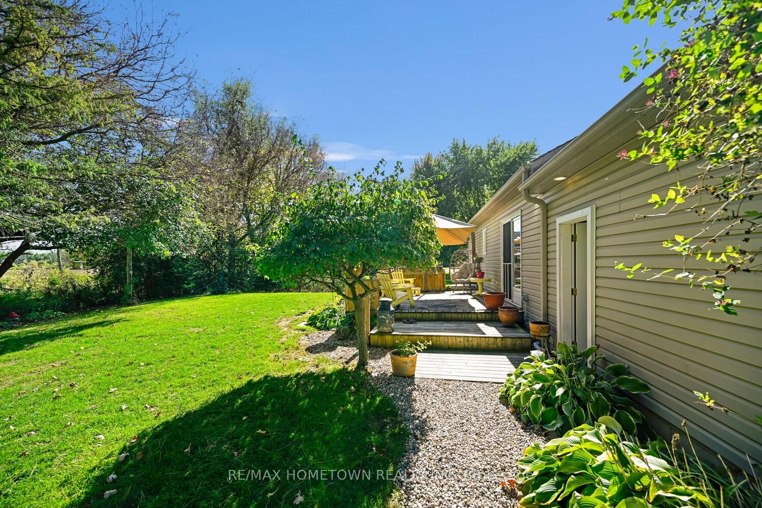 Detached House for sale at 8121 Main Street, Augusta, Ontario, K0G 1R0 - Augusta Twp - MLS: X12643094