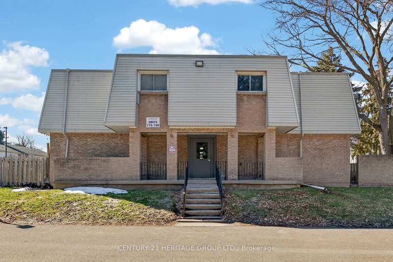 182 - 17 Old Pine Tr, St. Catharines, L2M 6P9 | Image 3